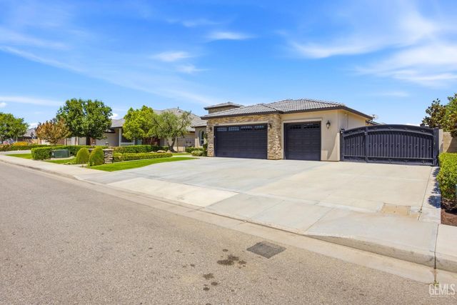 14808 Wayne Lee Court, Bakersfield, CA 93314