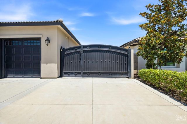 14808 Wayne Lee Court, Bakersfield, CA 93314