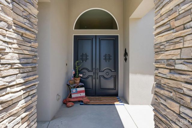 14808 Wayne Lee Court, Bakersfield, CA 93314
