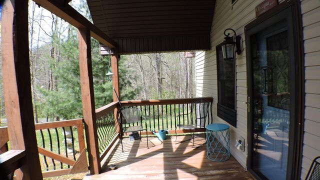 843 Elk Lick Road, Olympia, KY 40358