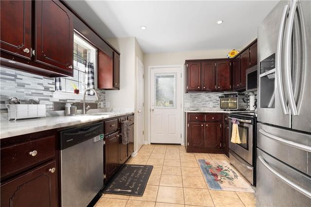 6675 Oak E Drive, Theodore, AL 36582