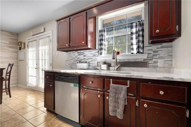 6675 Oak E Drive, Theodore, AL 36582