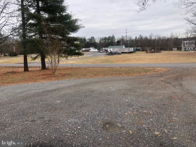 7198 OPAL RD, Warrenton, VA 20186