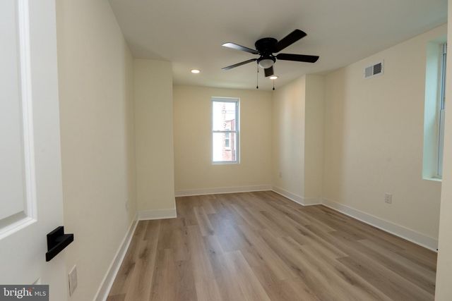 5751 RODMAN ST, Philadelphia, PA 19143