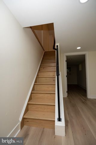 5751 RODMAN ST, Philadelphia, PA 19143