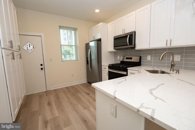 5751 RODMAN ST, Philadelphia, PA 19143