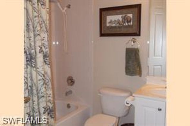 3985 Deer Crossing CT 201, Naples, FL 34114