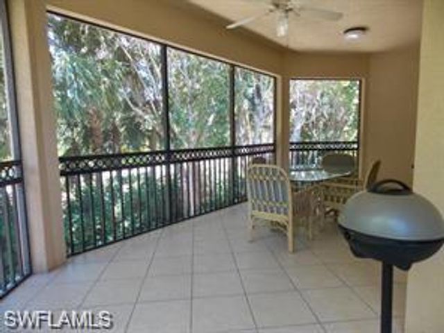 3985 Deer Crossing CT 201, Naples, FL 34114
