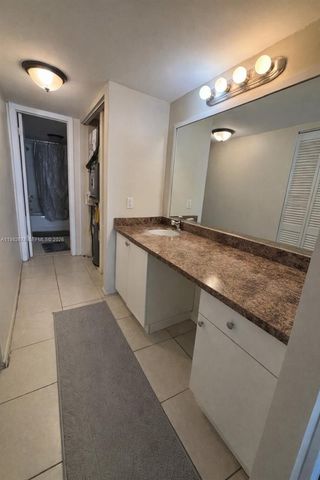 2029 NW 46th Avenue E305, Lauderhill, FL 33313