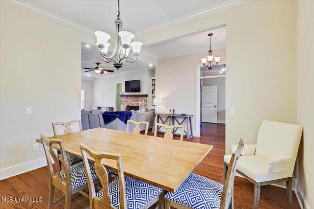 208 Grand Oak Boulevard, Clinton, MS 39056