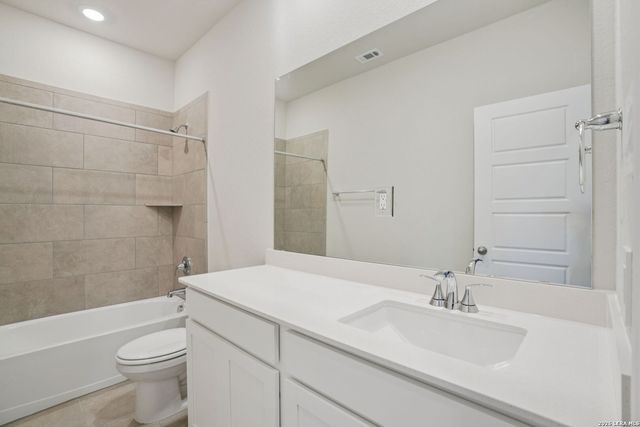 10003 Briceway Gap, San Antonio, TX 78254