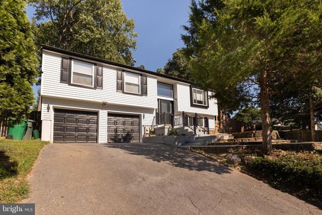 221 W DEER PARK RD, Gaithersburg, MD 20877