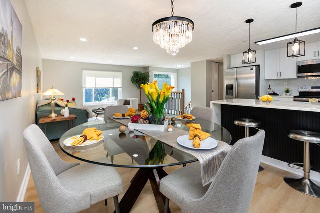 221 W DEER PARK RD, Gaithersburg, MD 20877
