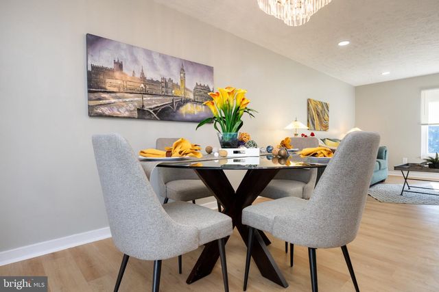 221 W DEER PARK RD, Gaithersburg, MD 20877