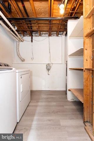 221 W DEER PARK RD, Gaithersburg, MD 20877
