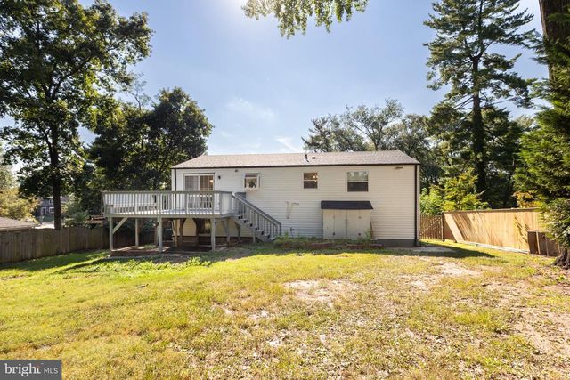 221 W DEER PARK RD, Gaithersburg, MD 20877