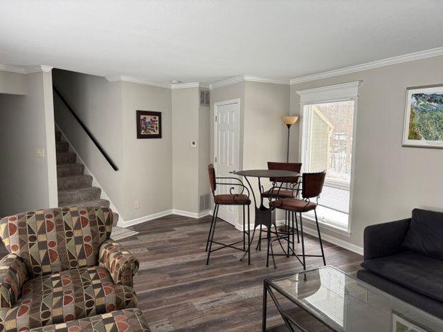 N64W21021 Mill ROAD, Menomonee Falls, WI 53051