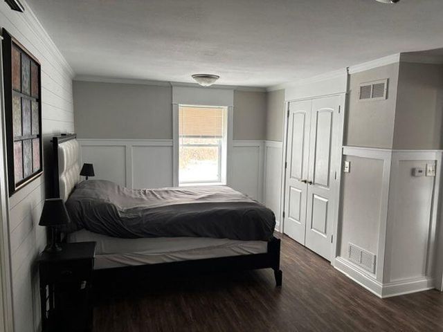 N64W21021 Mill ROAD, Menomonee Falls, WI 53051