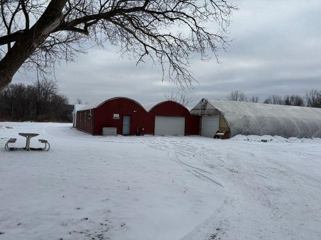 N64W21021 Mill ROAD, Menomonee Falls, WI 53051