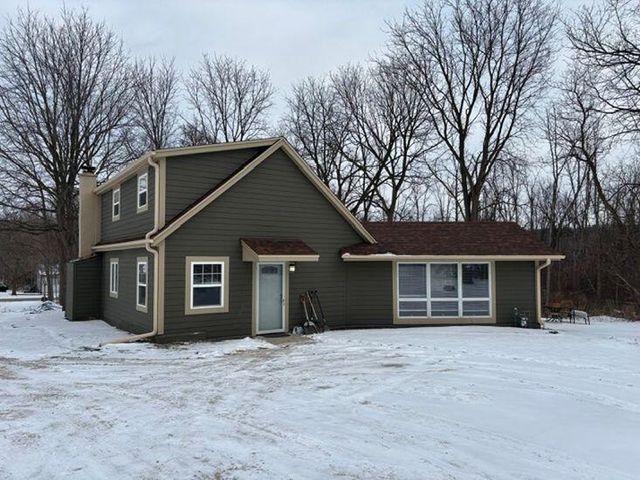 N64W21021 Mill ROAD, Menomonee Falls, WI 53051