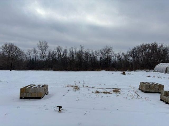 N64W21021 Mill ROAD, Menomonee Falls, WI 53051