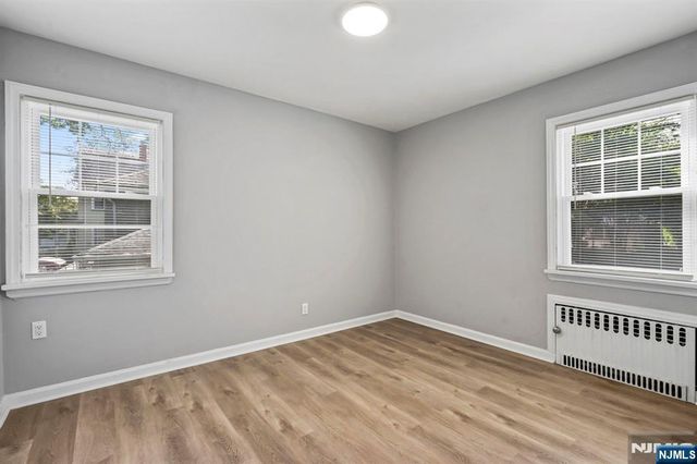 15 Oak Ridge Avenue, Nutley, NJ 07110