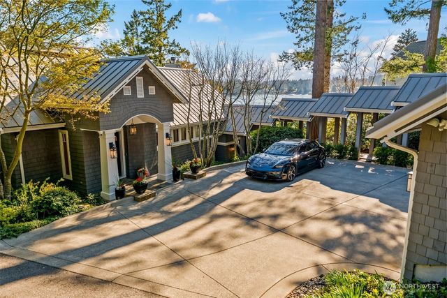 7502 Ford Drive NW, Gig Harbor, WA 98335