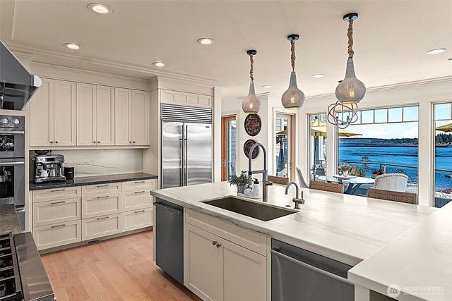 7502 Ford Drive NW, Gig Harbor, WA 98335
