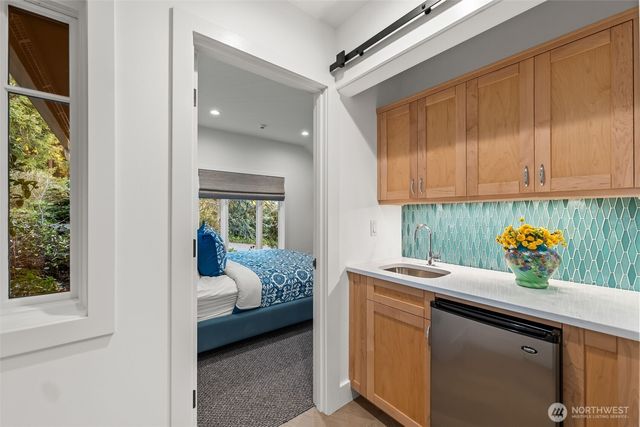 7502 Ford Drive NW, Gig Harbor, WA 98335