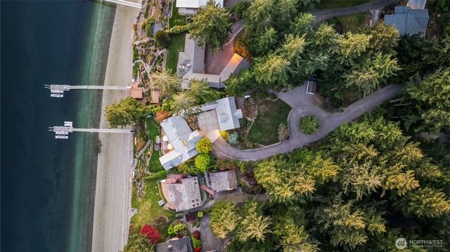 7502 Ford Drive NW, Gig Harbor, WA 98335