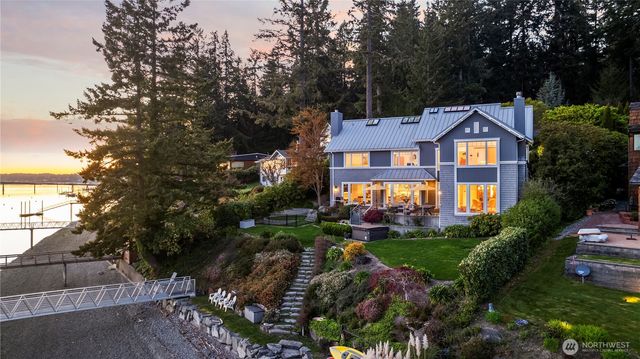 7502 Ford Drive NW, Gig Harbor, WA 98335