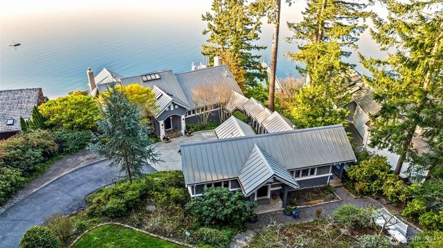 7502 Ford Drive NW, Gig Harbor, WA 98335