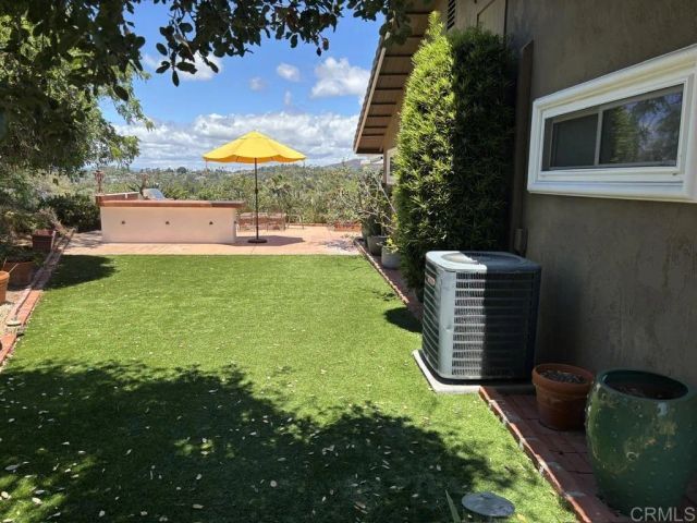 1825 Kent Place, Vista, CA 92084