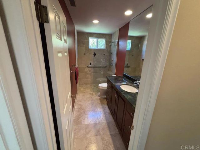1825 Kent Place, Vista, CA 92084
