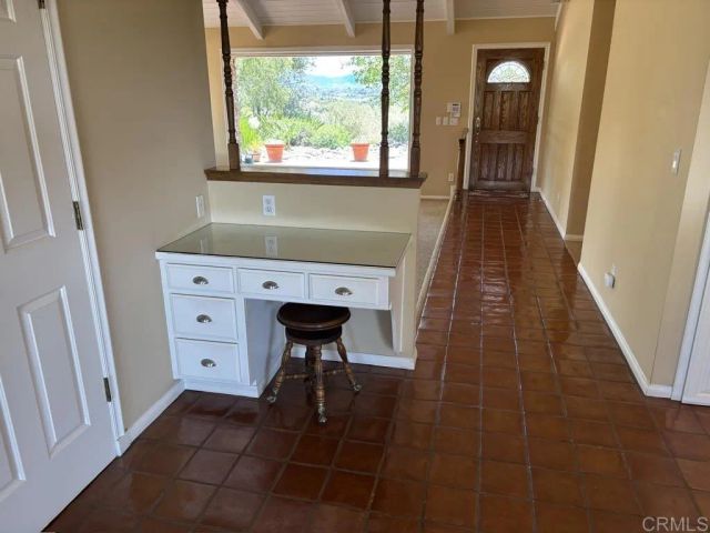 1825 Kent Place, Vista, CA 92084