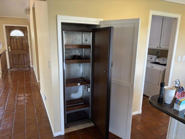 1825 Kent Place, Vista, CA 92084