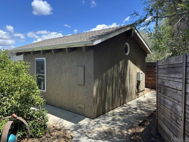 1825 Kent Place, Vista, CA 92084
