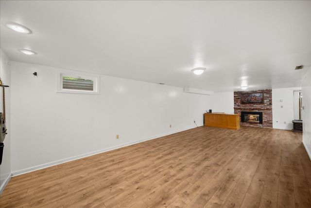 11712 E 31st Ave, Spokane, WA 99206