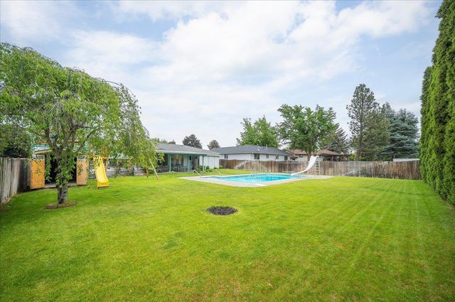 11712 E 31st Ave, Spokane, WA 99206