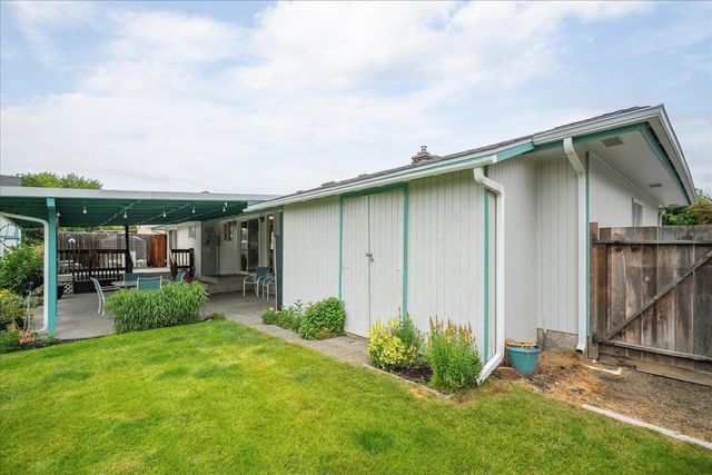 11712 E 31st Ave, Spokane, WA 99206