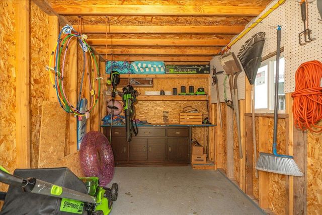 11712 E 31st Ave, Spokane, WA 99206