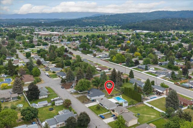 11712 E 31st Ave, Spokane, WA 99206