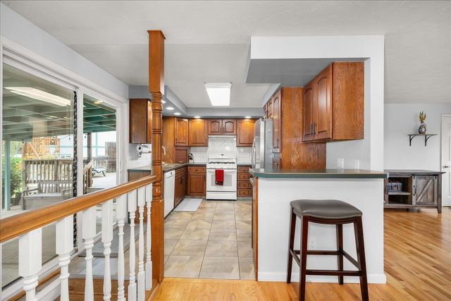 11712 E 31st Ave, Spokane, WA 99206