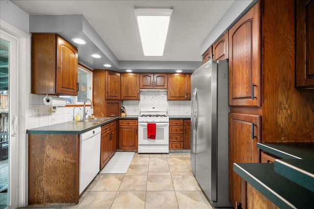 11712 E 31st Ave, Spokane, WA 99206