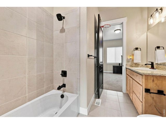 870 Loess Ln, Windsor, CO 80550