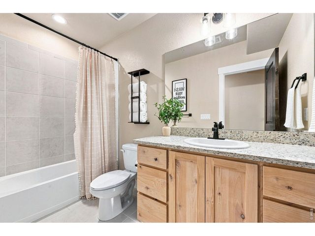 870 Loess Ln, Windsor, CO 80550