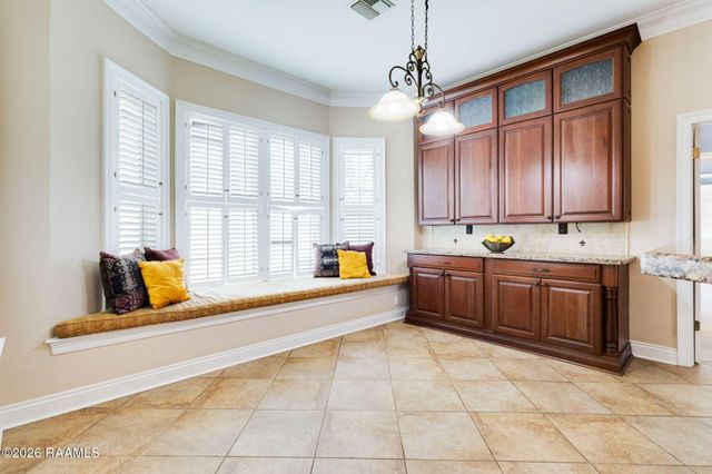 708 Astor Place Drive, New Iberia, LA 70563