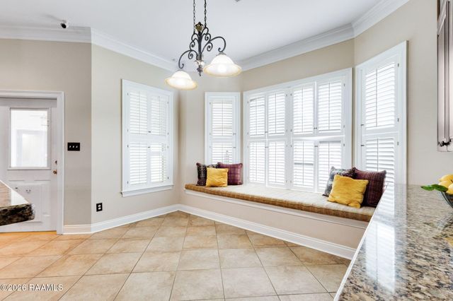 708 Astor Place Drive, New Iberia, LA 70563