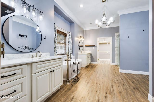 708 Astor Place Drive, New Iberia, LA 70563