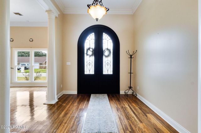 708 Astor Place Drive, New Iberia, LA 70563